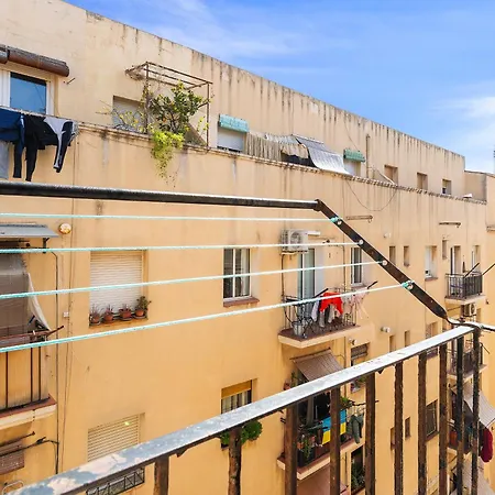 Lodging Apartments Almirall Beach 51 Barcelona Exterior foto